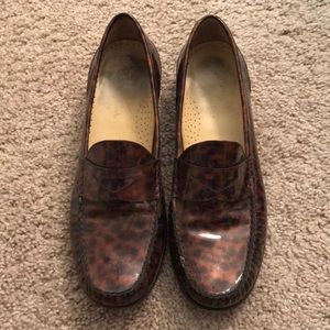 Must go this weekend: Cole Haan Nike Air loafers